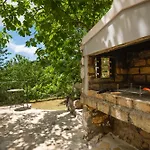 Galini Vines - Authentic Corfu Village Life Wifi Ac Petáleia