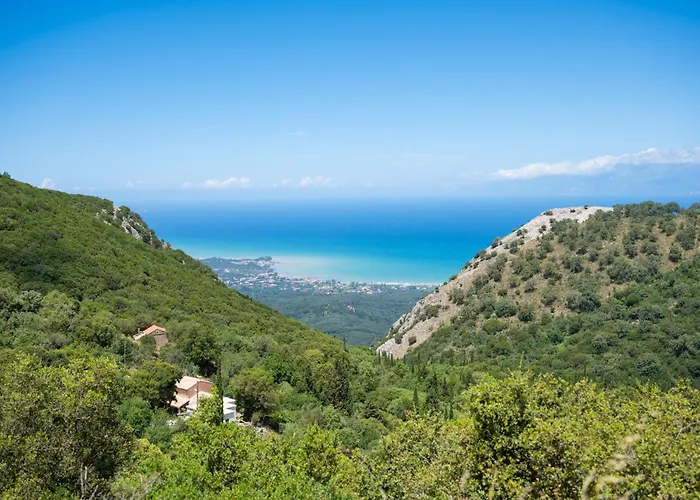 Galini Vines - Authentic Corfu Village Life Wifi Ac * Petáleia
