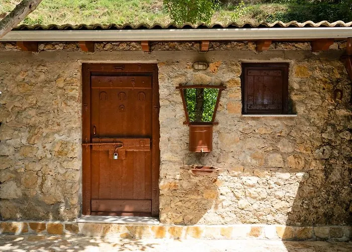 Galini Vines - Authentic Corfu Village Life Wifi Ac Сasa de vacaciones *