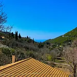 Galini Vines - Authentic Corfu Village Life Wifi Ac 펜션 Petáleia