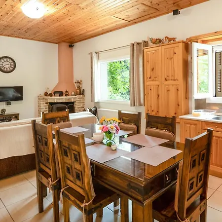 Vakantiehuis Galini Vines - Authentic Corfu Village Life Wifi Ac *