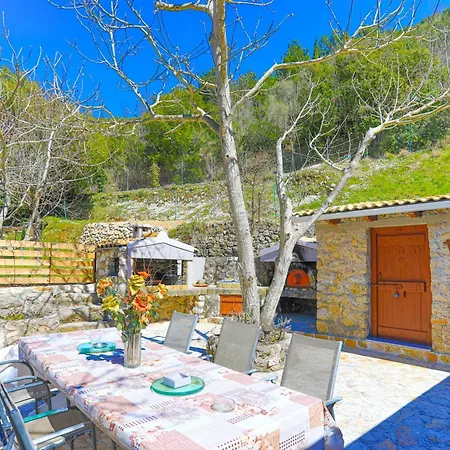 Galini Vines - Authentic Corfu Village Life Wifi Ac 度假居